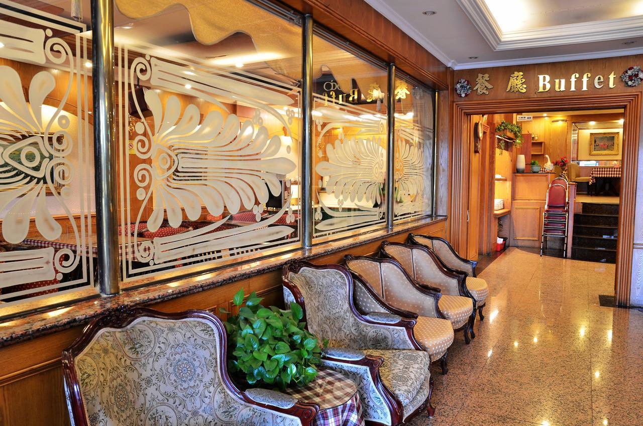 Family Hotel - Linsen Tainan Extérieur photo